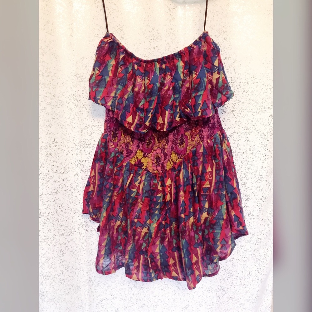 Beautiful & Colorful Dress - Picture 2 of 5